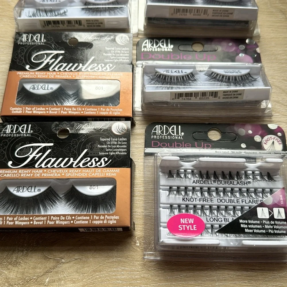 Lashes - Picture 3 of 3